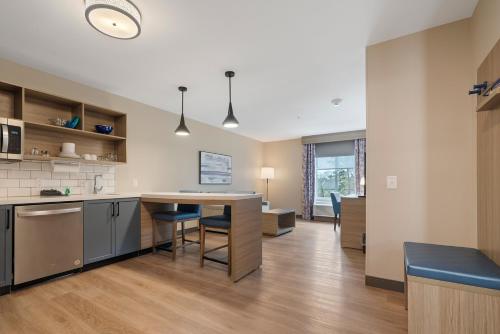 candlewood suites perry national fairground area by ihg