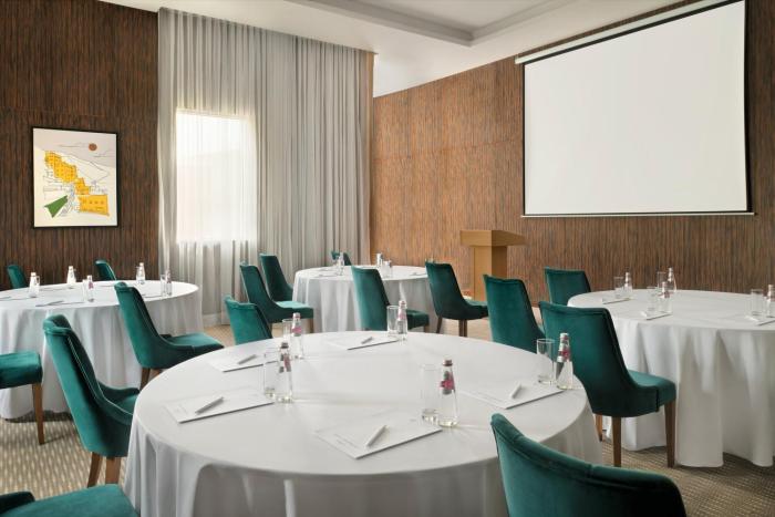 holiday inn riyadh al malaz by ihg