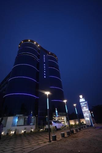 Hotel Blue Castle,,4 star