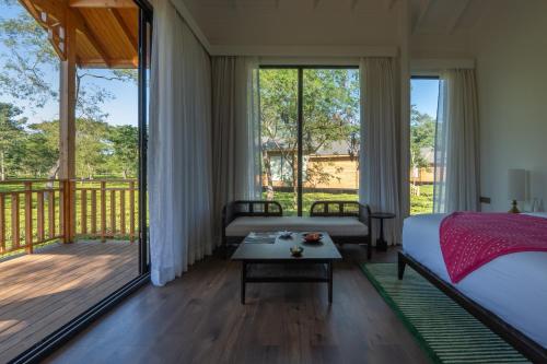 the postcard in the durrung tea estate