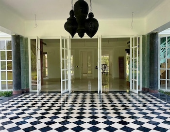 the postcard in the durrung tea estate