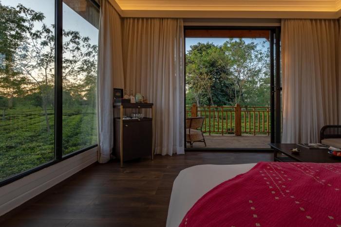 the postcard in the durrung tea estate