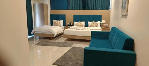 Hotel Royal Square,,3 star