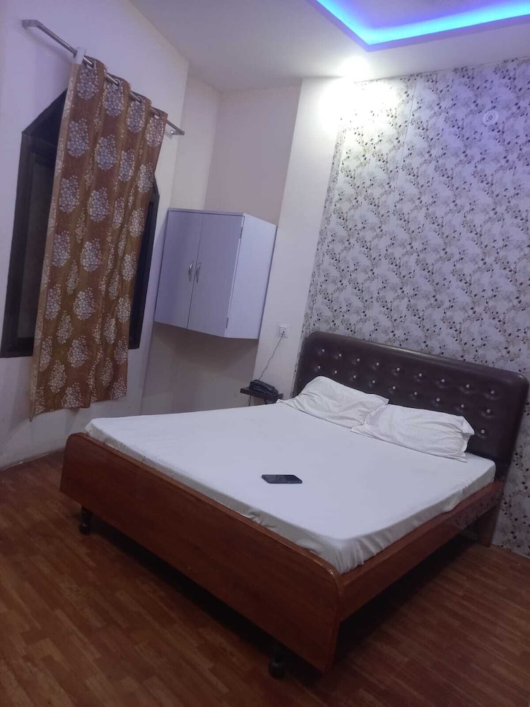 tridev pg residency