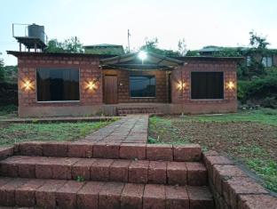 green heaven river side resort and villa