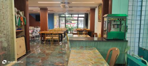 hotel jubilant stays