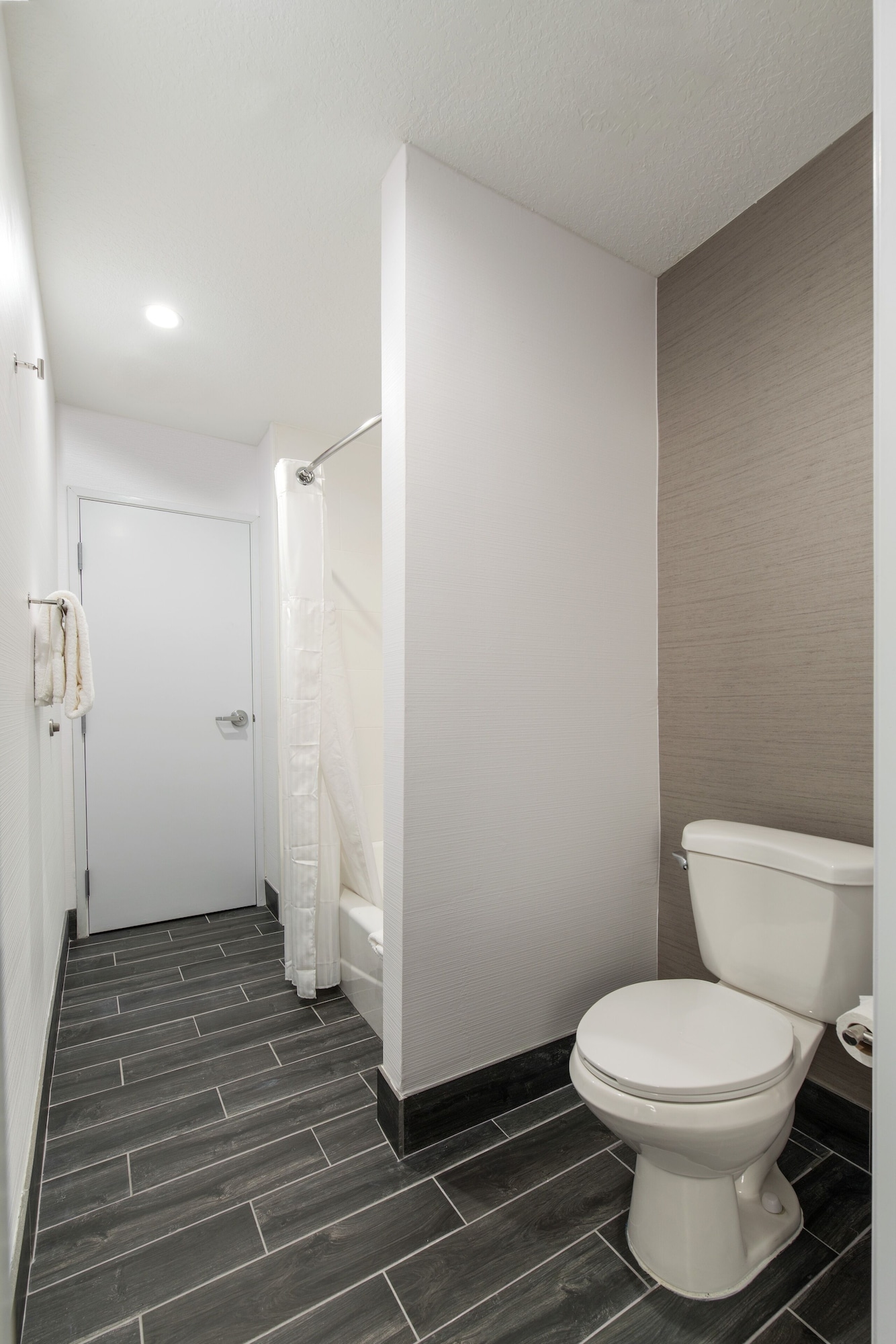 hilton garden inn las colinas