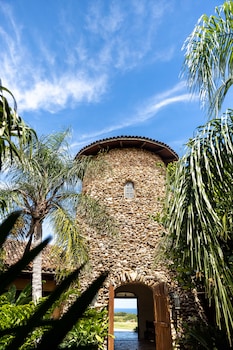 Royal Isabela,Isabela>>Aguadilla,4.5 star