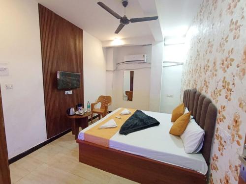 Hotel Shree Govind Palace,,4 star