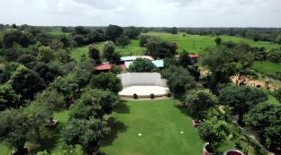 vanam resort
