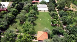 vanam resort