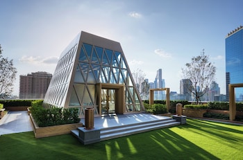 grande centre point lumphini bangkok