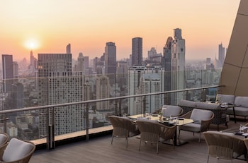 grande centre point lumphini bangkok