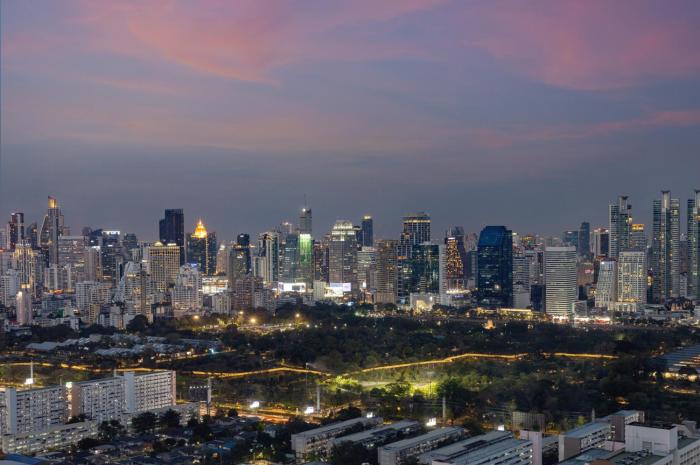 grande centre point lumphini bangkok