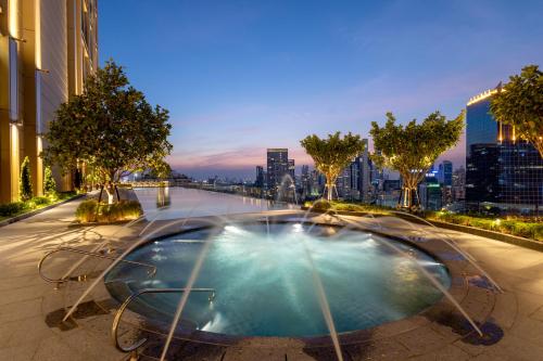 grande centre point lumphini bangkok