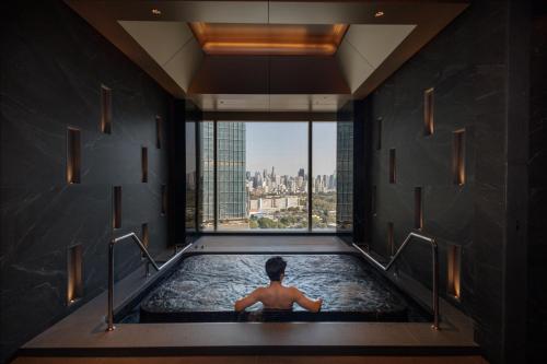 grande centre point lumphini bangkok