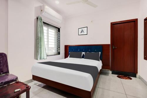 Hotel O Aditya Premier,,3 star