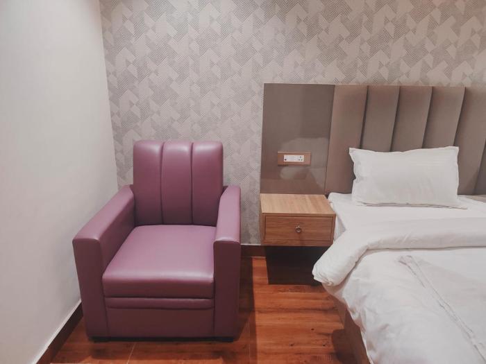 hotel sharma regency