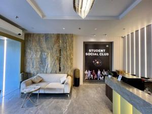 3 Bhk Apartment Santacruz Mumbai, Juhu,,4 star