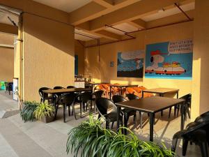 3 bhk apartment santacruz mumbai juhu