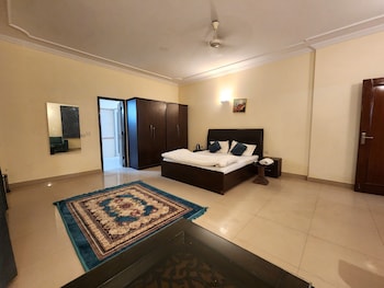 hotel the own stay urban boutique