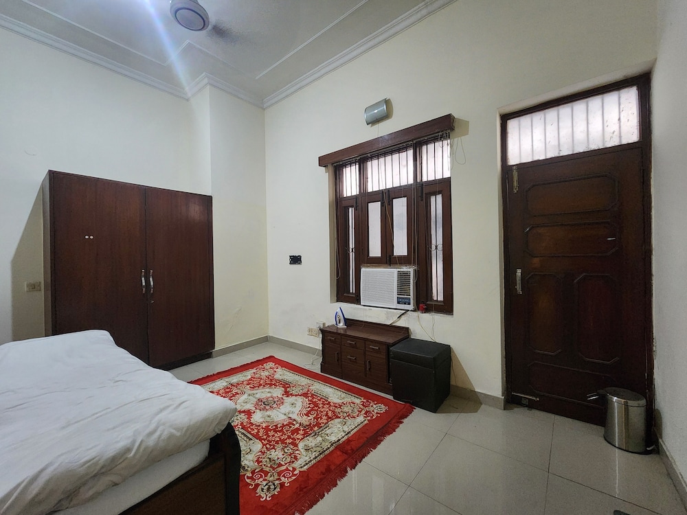 hotel the own stay urban boutique