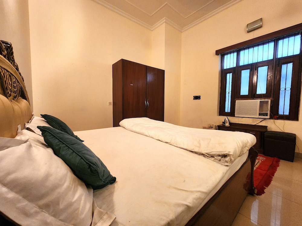 hotel the own stay urban boutique