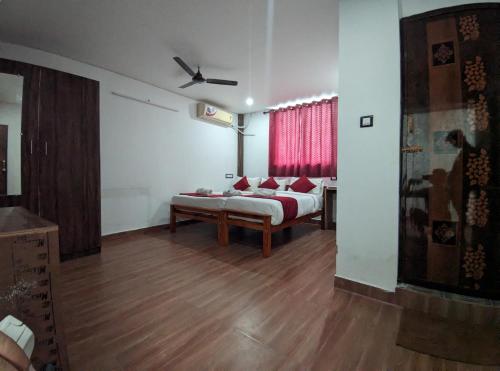 skyry hotels singanallur