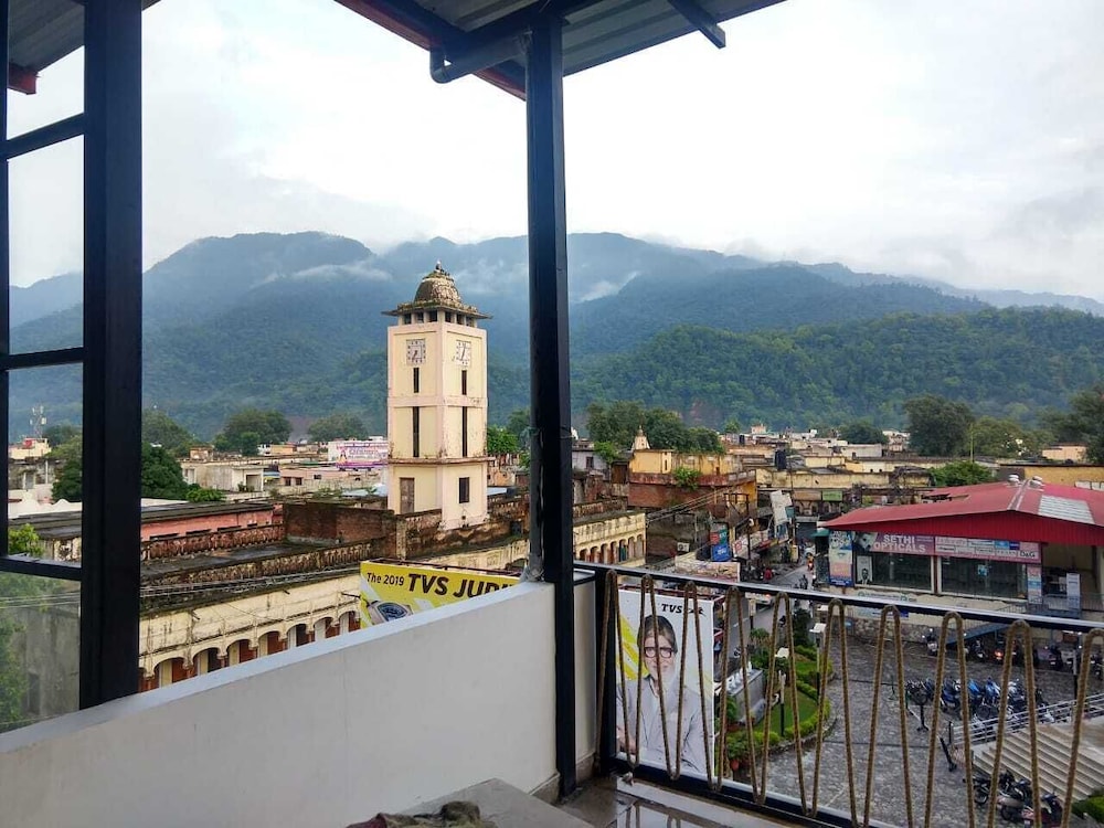 the clock tower rooms and cafe