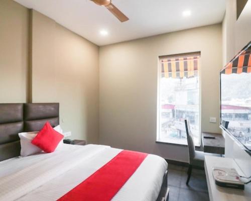 The Clock Tower Rooms & Cafe,,3 star