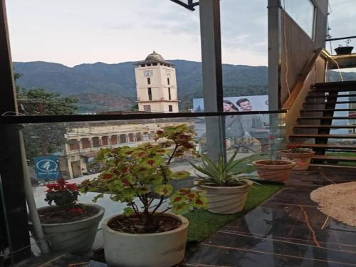 the clock tower rooms and cafe