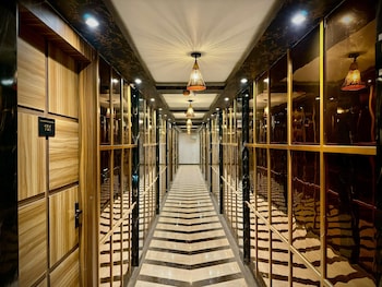 hotel lata continental