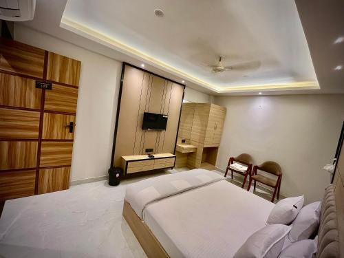 hotel lata continental