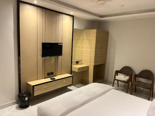 hotel lata continental