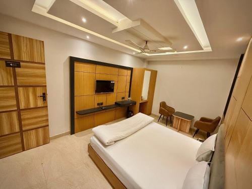 hotel lata continental