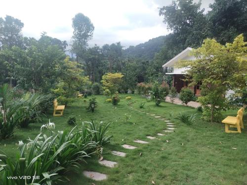 bamboo suite at merlys fruit garden
