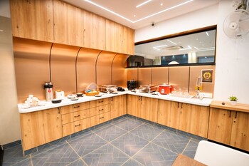 sunrise business hotel