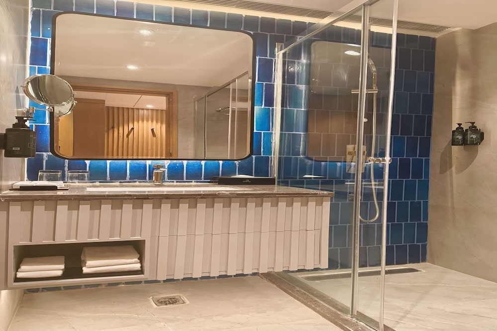 ramada encore by wyndham rajbagh srinagar