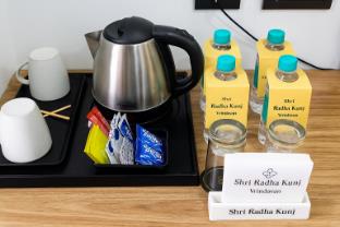 Shri Radha Kunj,,4 star