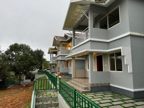 the autumn by maat hotels