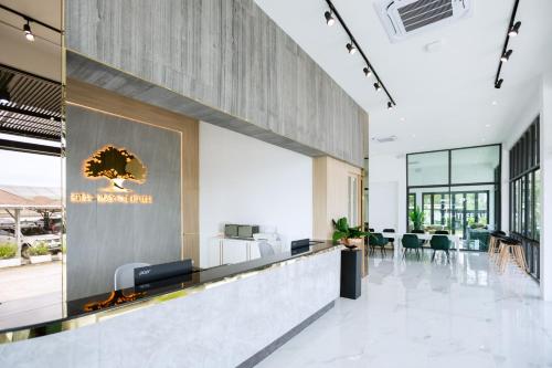 tree airport hotel hatyai