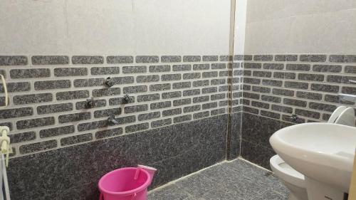 nain guest house