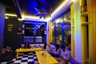 friends by alizeh bhagsunag mcleodganj