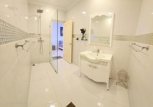 ishara villa
