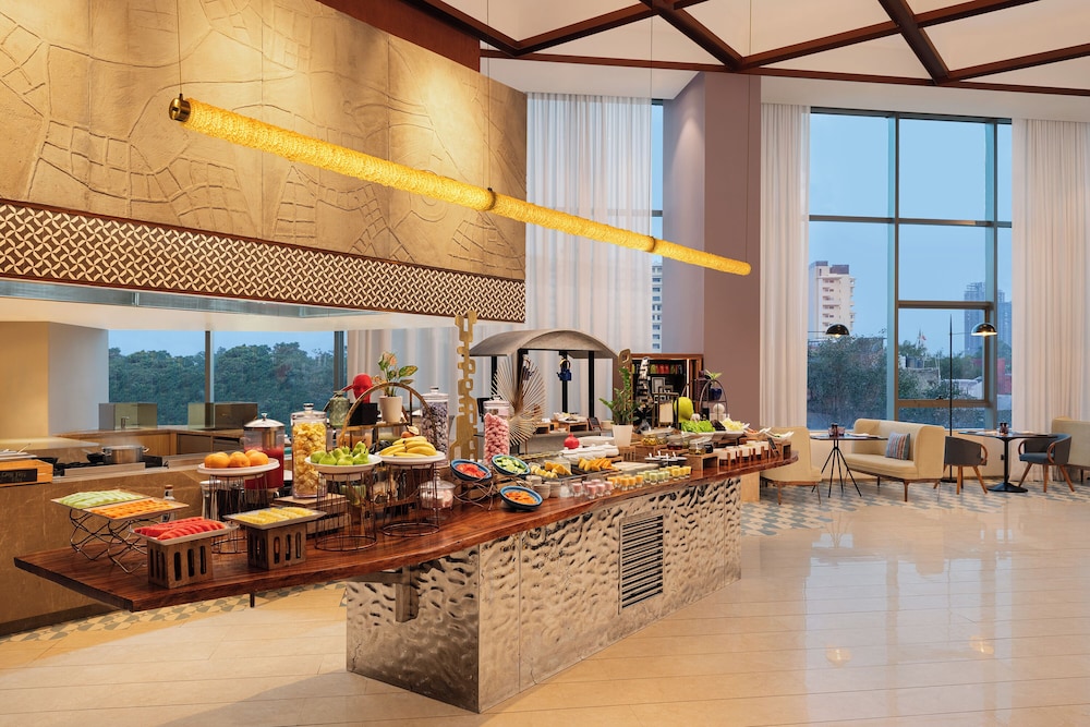 novotel new delhi city centre