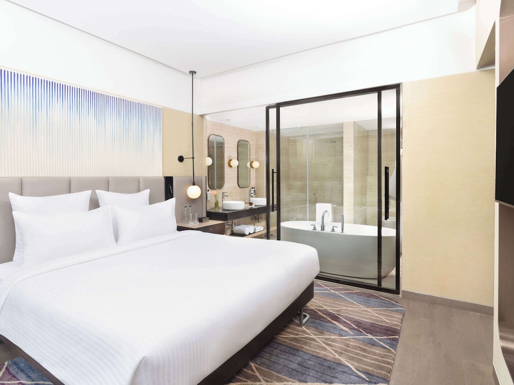 novotel new delhi city centre