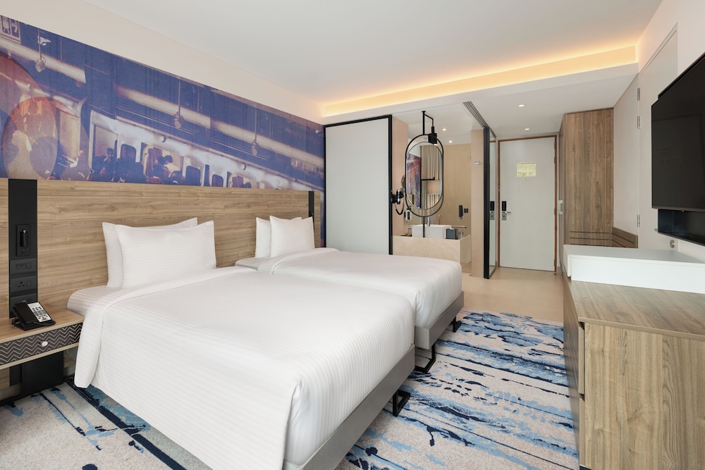 novotel new delhi city centre