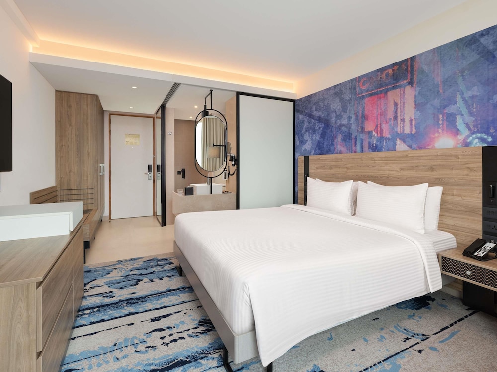 novotel new delhi city centre