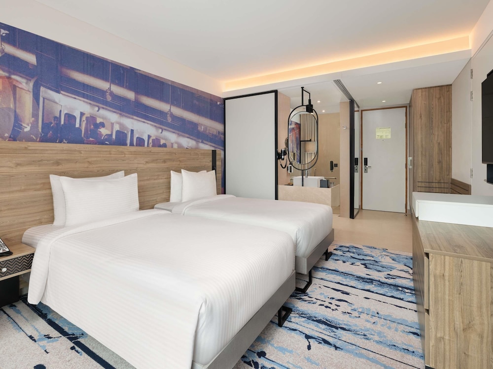 novotel new delhi city centre