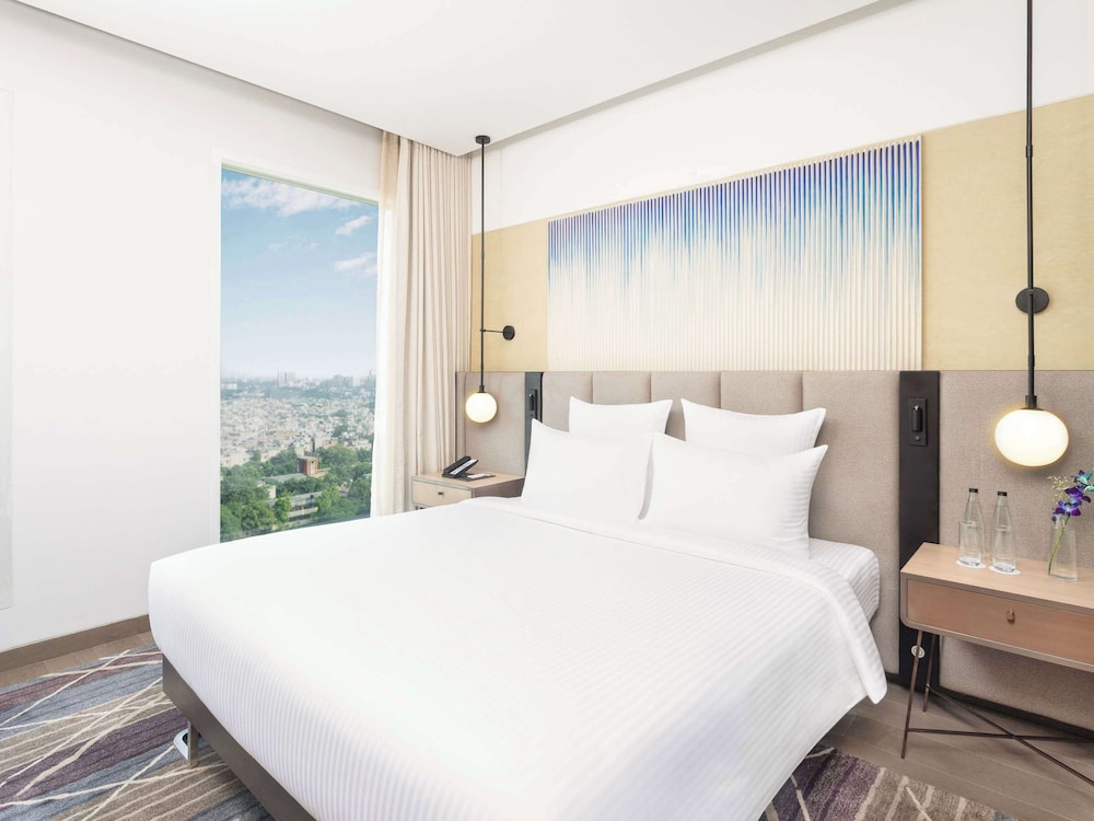 novotel new delhi city centre